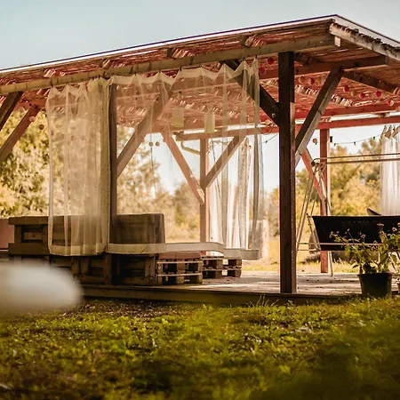 Erdőszéli Házikó Hébergement de vacances Baja