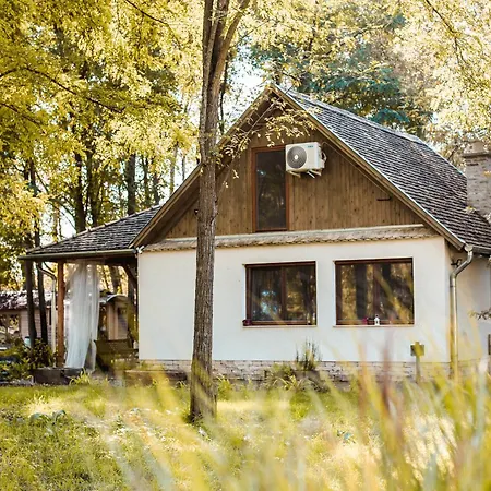 Erdőszéli Házikó